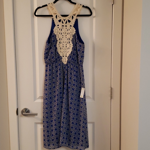 NWT Womans Blue and Cream Midi Dress - Picture 3 of 4